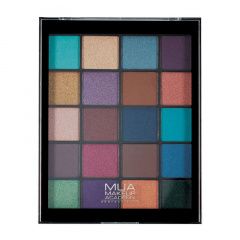 Mua Make Up Academy 20 Shade Eyeshadow Palette - Палетка теней для век 20 оттенков Peacock Plumage 22 гр MUA Make Up Academy (Великобритания) купить по цене 1 590 руб.